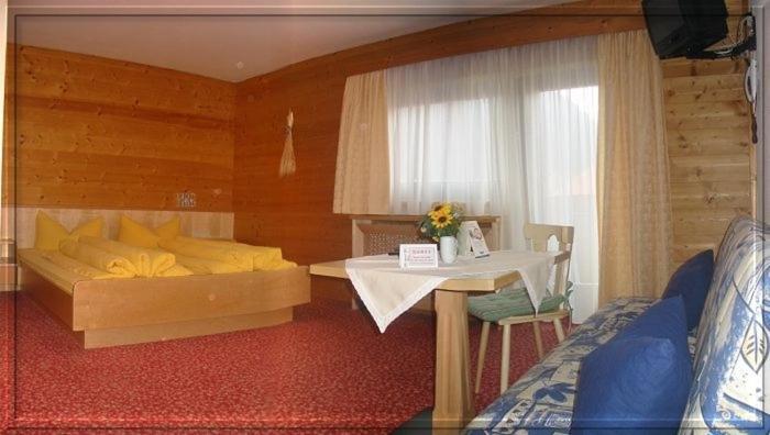 Pension Kristall Neustift im Stubaital Phòng bức ảnh